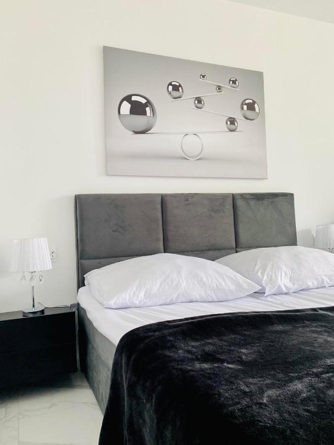 Domki Black Pearl Mielno Basen Sauna Jacuzzi Exteriér fotografie